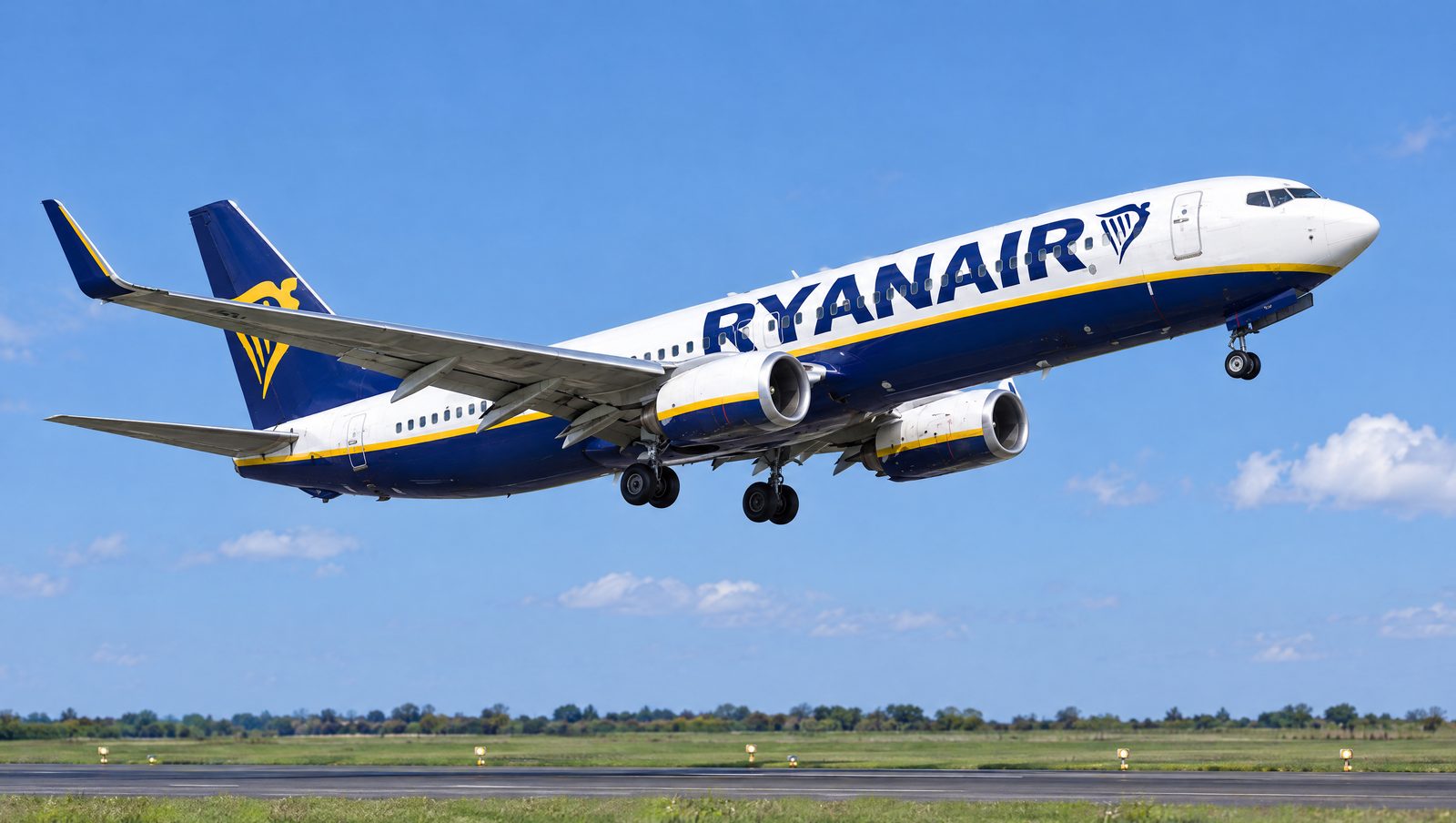 Ryanair Adds Edinburgh Flights to Milan, Tirana and Warsaw for Winter 2026